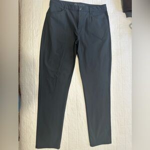 Vuori Men's Meta Steel Blue Pants. 34” waist. Lightly Worn